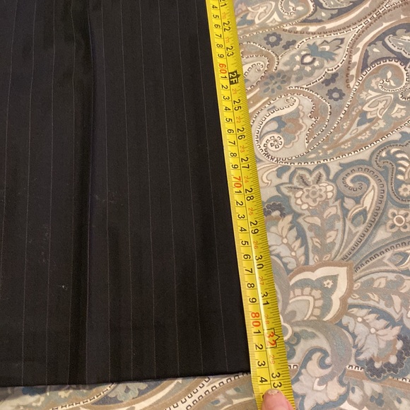32.5 tall inseam pinstripes wool suit in excellent to like new condition - Picture 13 of 16
